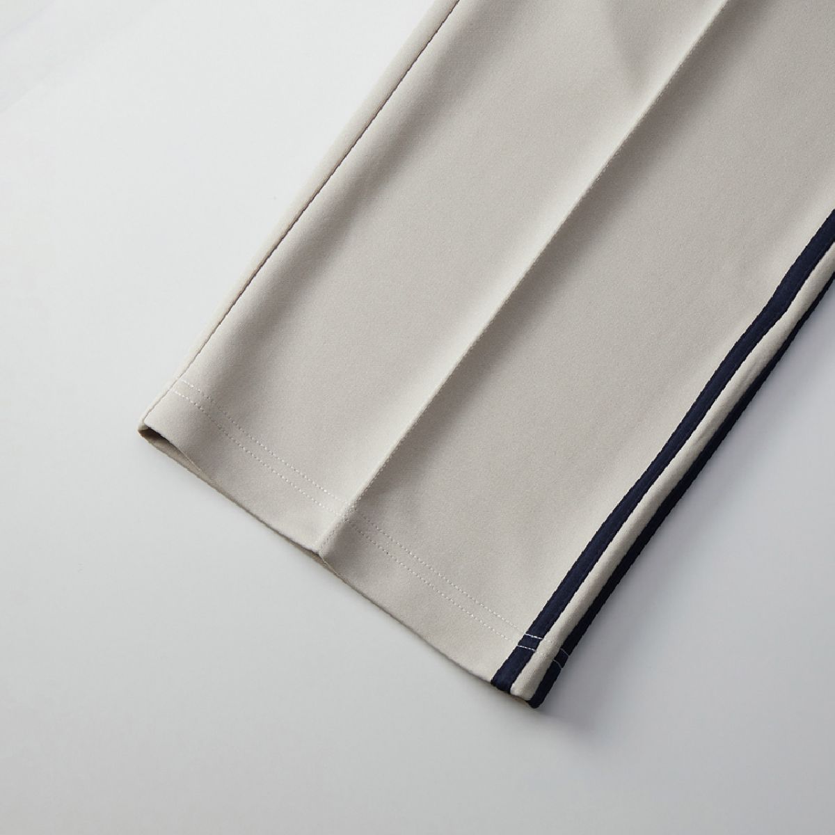 The hem mouth is cleaned up