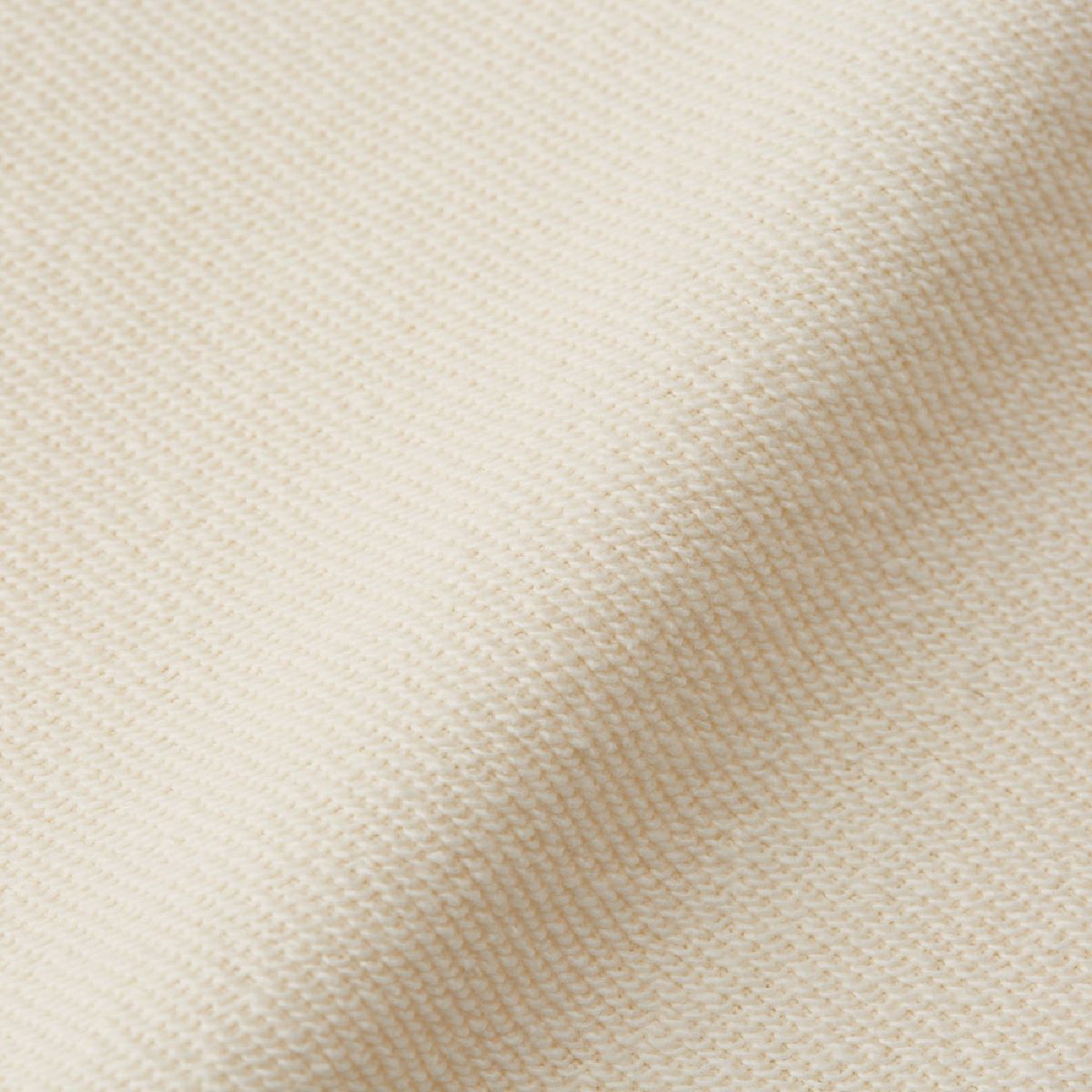 The lining is elastic and absorbent, with a pile back (flying)