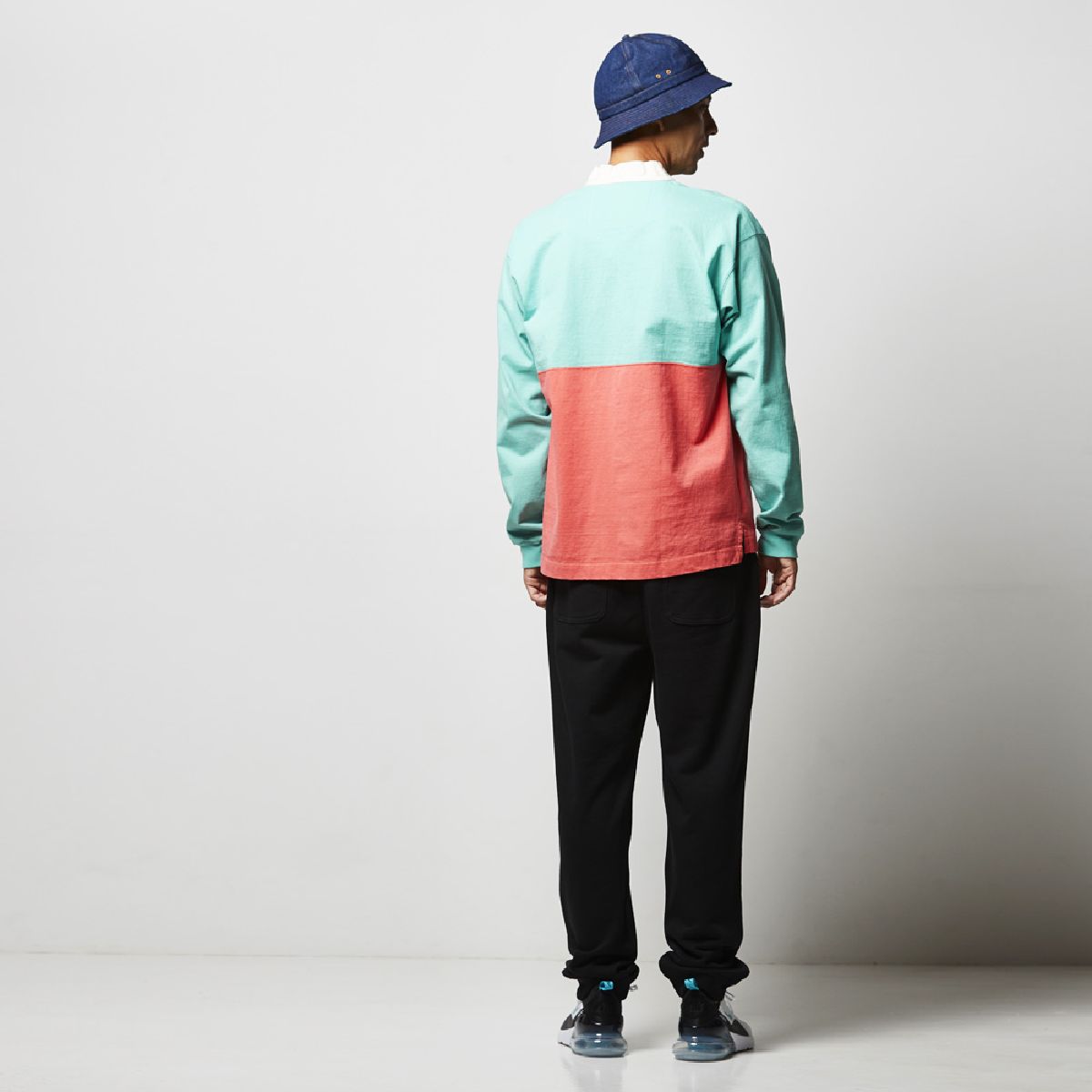 Height 182cm L size Buck silhouette