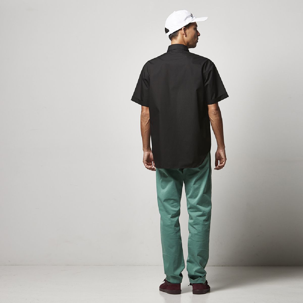 Height 182cm, Size L, Back view