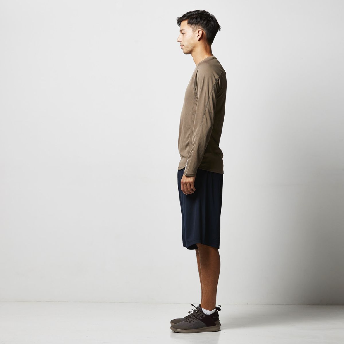 Height 182cm L size Side silhouette