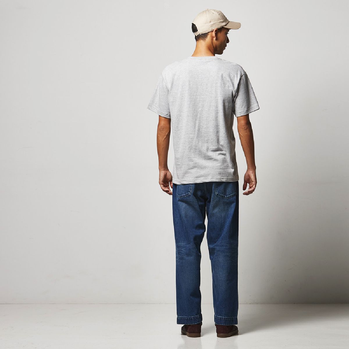 Height 182cm L size Buck silhouette